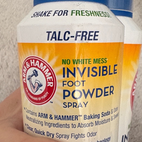 2 pack! Invisible Foot Powder Spray - Picture 4 of 6